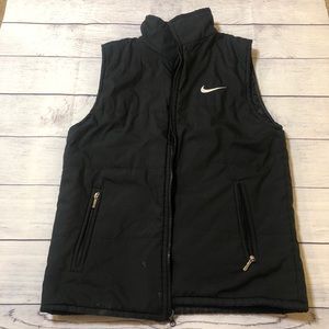 Nike Black Reversible Puffer Vest Size M